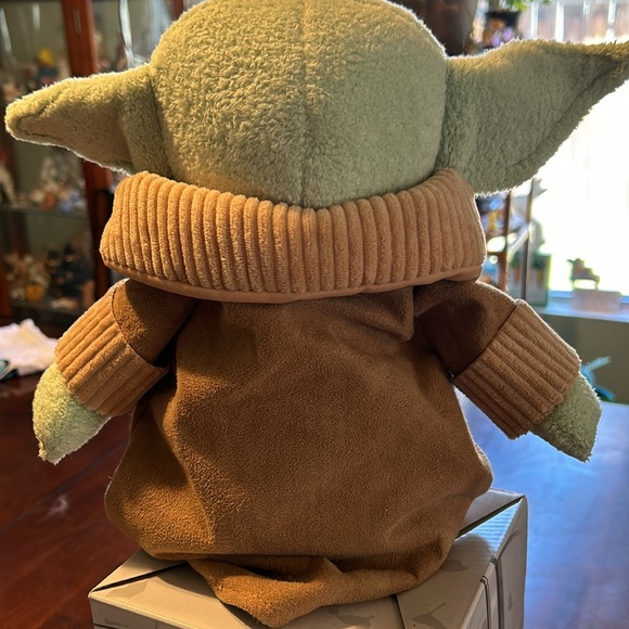 Scentsy Buddy 2020 Star Wars The Mandalorian The Child Buddy New in Box - Picture 6 of 17